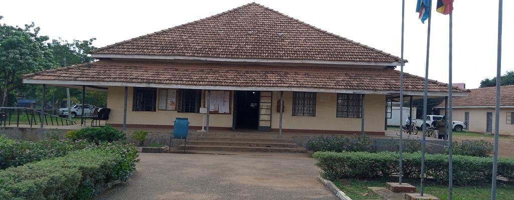 #htmlcaption-0 Administration Block